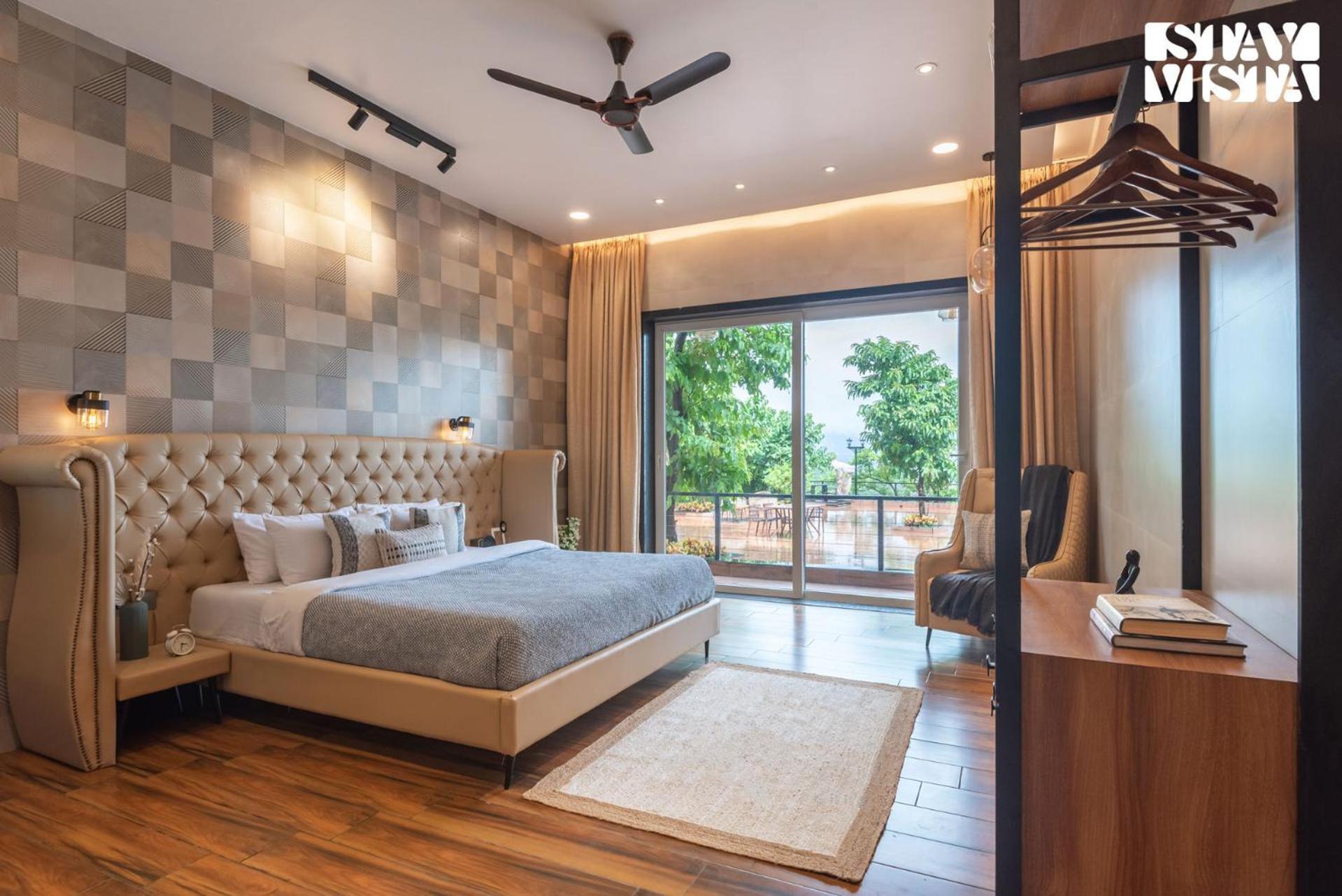 Stayvista At La Nirvana With Pool, Music Speaker & Indoor-Outdoor Game Lonavla Exterior foto